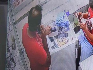 Cep Telefonu Hırsızı, Küçük Çocuğu Gözyaşlarına Boğdu