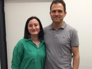 Doğduktan Sonra İlk Defa Dik Durabildi