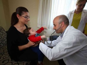 Bayraklı Belediyesi Ve Eşrefpaşa Hastanesinden İş Birliği