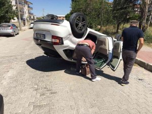 Kaçtığı Polisler Kaza Yapınca İmdadına Yetişti
