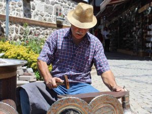 Ankara Kalesi, Ziyaretçi Akınına Uğruyor