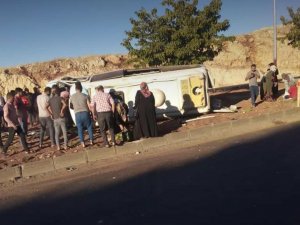 Şanlıurfa’da İşçi Servisi Devrildi: 10 Yaralı