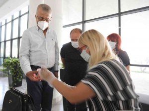 Mezitli Belediyesi Personeline Şeker Ve Kanser Taraması