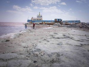 Urmiye Gölü Yok Olmanın Eşiğinde