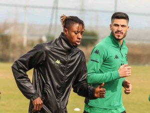 Kocaelispor’da Mazlum Demir İle Yollar Ayrıldı