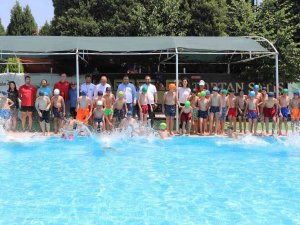 Turgutlu Belediyesi Yaz Spor Okullarında Spor Ve Eğlence Bir Arada