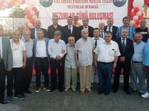 Eml Mezunları İlk Kez Bir Araya Geldi
