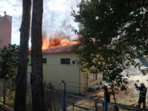 Kyk Lojmanlarında Yangın