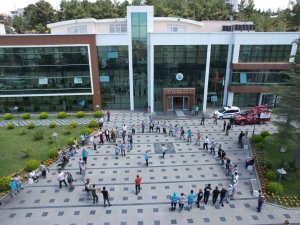 Suluova Belediyesi’nde Yüzde 60’lık Maaş Zammına Davul-zurnalı Kutlama