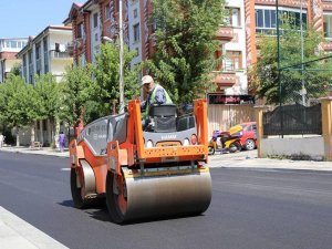 Pursaklar Belediyesi Yollardaki Yenileme Seferberliğine Devam Ediyor