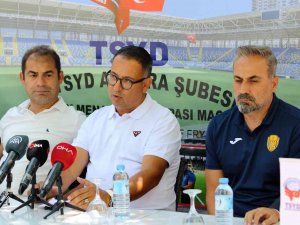 Tsyd Ankara Şubesi’nin Düzenlediği Turnuva Öncesi Mke Ankaragücü Ve Gençlerbirliği Bir Arada