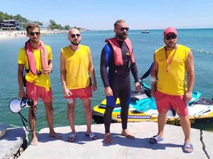 Menekşe Sahili’nde Yanan Tekneyi Jet Ski İle Söndüren Cankurtaran Konuştu