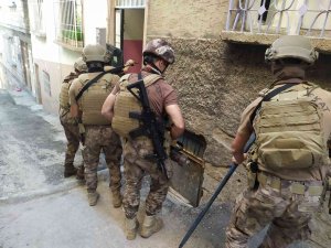 Gaziantep’te 18 İkamete Yönelik Şok Uyuşturucu Operasyonu