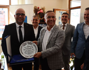 Vali Çeber'den İMO Rize Odası Başkanı Çağrı Tatar'a ziyaret