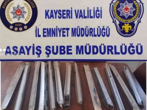 İ̇şyerinden Hırsızlık Yapan Şahıslar Polisten Kaçamadı
