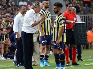 Uefa Şampiyonlar Ligi: Fenerbahçe: 1 - Dinamo Kiev: 2 (Maç Sonucu)