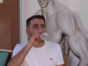 Uzman Doktor Uyardı ’Pet Şişede Bekleyen Su Tehlike Saçıyor’