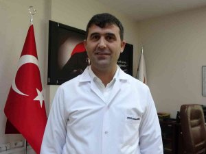 Sıcaklıklara Karşı Uyaran Başhekim Gengörü, "Sıvı Kaybına Çok Dikkat Etmemiz, Bol Bol Sıvı Tüketmemiz Gerekiyor"