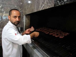 Gurbetçiler, Sivas Köftesine Hasret