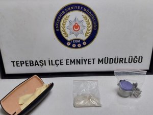 Şüpheli Şahsın Üzerinde Uyuşturucu Madde Ele Geçirildi