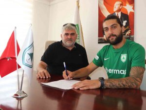 Kaan Aşnaz Muğlaspor’a İmza Attı