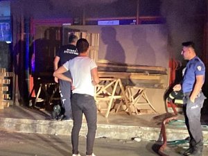 Koltuk İmalathanesinde Korkutan Yangın