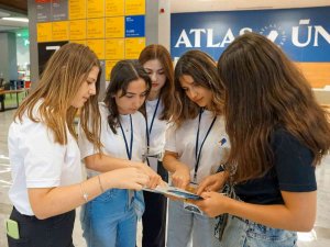 Atlas Üniversitesi Tercih Ve Tanıtım Günleri Devam Ediyor