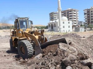 Karaköprü’de Üst Yapı Çalışmaları Devam Ediyor