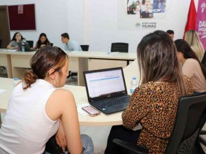 Toroslar Belediyesinden Adaylara Ücretsiz ’Tercih Danışmanlığı’ Desteği