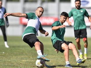 Bursaspor’da Yeni Sezon Hazırlıkları Sürüyor