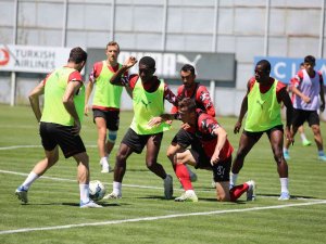 Sivasspor’da Süper Kupa Mesaisi