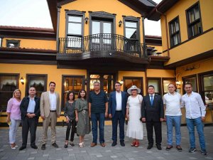 Türk Dünyası Sinema Sektörü Osmangazi’de Buluştu