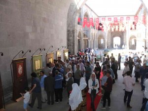 ‘İ̇man Ayetleri Hat Sergisi’ Erzurum’da Sanatseverlerle Buluştu