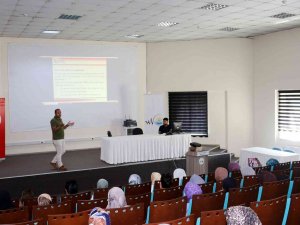 Van’da ‘Erken Yaşta Evlilik’ Konulu Seminer