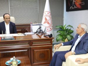 Güder’den İ̇l Sağlık Müdürü Berk’e Hayırlı Olsun Ziyareti