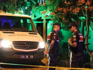 Eşi Ve Sevgilisini Öldüren Kocanın Vurduğu Anne De Yaşama Tutunamadı