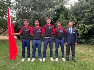 Milli Golfçüler Macaristan’da Yarı Finale Yükseldi