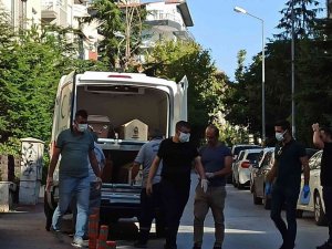 4 Aydır Haber Alınamayan Yaşlı Adam Evinde Ölü Bulundu