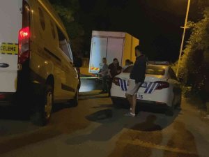 Sarıyer’de Motosikletli Saldırganlar 2 Kişiyi Vurdu