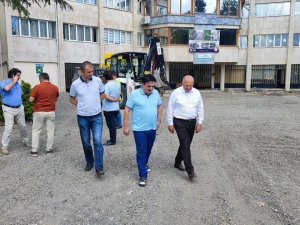 Başkan Tavlı: “Tekkiraz Mahallemize Yakışır Bir Meydanı Hemşerilerimize Kazandıracağız”