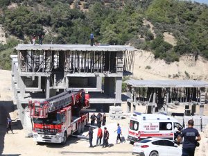 Akıma Kapılan İşçi Hayatını Kaybetti
