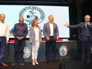 3. Burhaniye Kitap Fuarı’nda Yazarlar Okuyucularla Buluştu