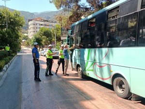 Manisa’da Toplu Ulaşım Araçları Ve Ticari Taksilere Sıkı Denetim