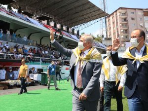 Altın Kemerli Başpehlivanlardan Denizlilere Davet