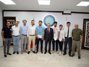 Rektör Kılavuz Buü’lü Sporcuları Ağırladı