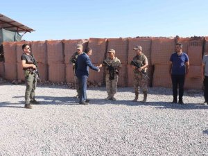 Siirt Valisi Hacıbektaşoğlu, Üs Bölgelerinde İncelemelerde Bulundu