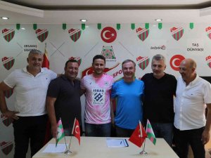 Musa Nizam, Isparta 32 Spor’a İmzayı Attı