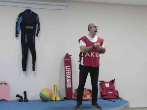 Tatvan’da ‘Suda Tekniki Cankurtaran Eğitimi’ Verildi