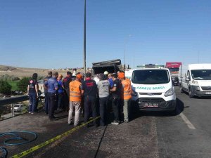 Kayseri’deki Feci Kazada Yanarak Can Veren 2 Kişinin Cenazesi Morga Kaldırıldı
