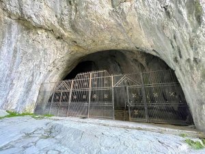 İ̇naltı Mağarası Bir Hafta Kapalı Kalmasının Ardından Ziyarete Açıldı